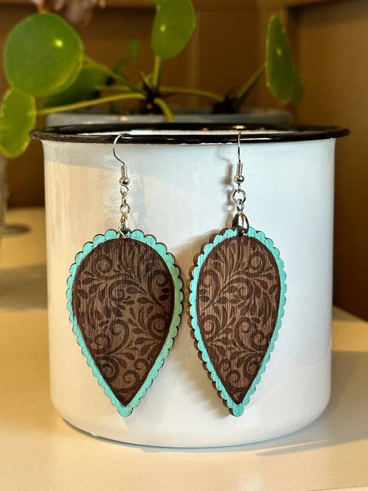 Western Scalloped Teardrop Earrings